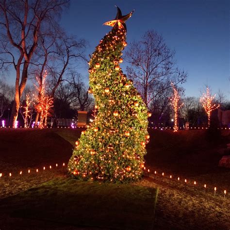 10 of Our Favorite Columbus Christmas Traditions