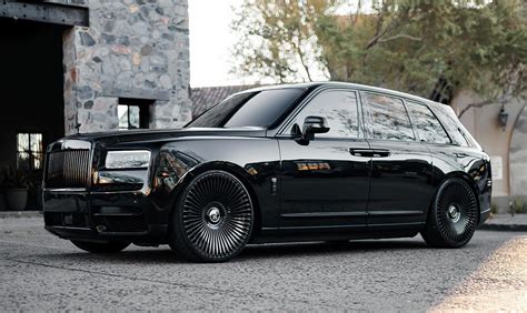 All-Black Rolls-Royce Cullinan Rides Hunkered Down on Glossy, Forged ...