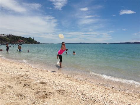 Frisbee Girl Beach - Free photo on Pixabay - Pixabay