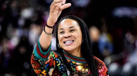 Dawn Staley a candidate for Portland Trail Blazers head coaching vacancy