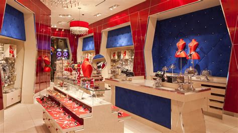 Ruby Blue store by DxDempsey Architecture, Las Vegas » Retail Design Blog