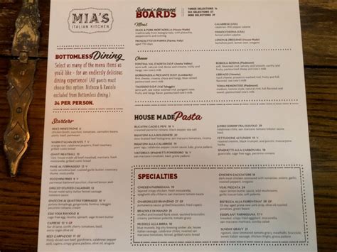 Review: Mia's Italian Kitchen Orlando with "Bottomless Dining" Menu - Mousesteps