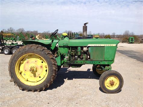 1961 John Deere 3010 Tractors - Utility (40-100hp) - John Deere MachineFinder