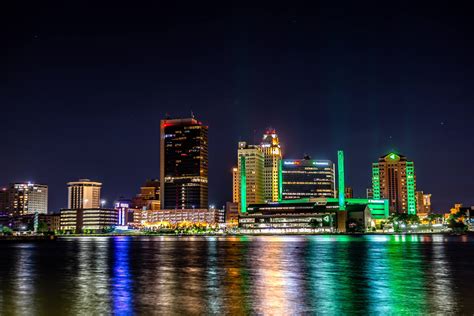 Starry night and Toledo city lights. : toledo