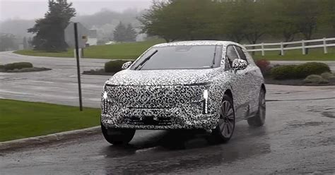 Unreleased electric Cadillac SUV spotted testing in the US [Video]