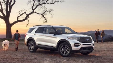 2021 Ford Explorer XLT Appearance Package Review - 2023 / 2024 New SUV