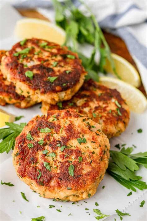 Easy Crispy Fried Tuna Patties - Unsophisticook