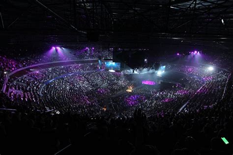 HD wallpaper: audience, concert, crowd, dark, lights, performance, stadium | Wallpaper Flare