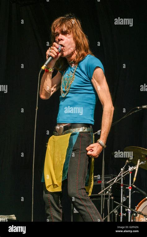 David johansen new york dolls hi-res stock photography and images - Alamy