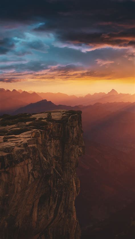 Sunset in mountains and cliff Wallpaper ID:7492