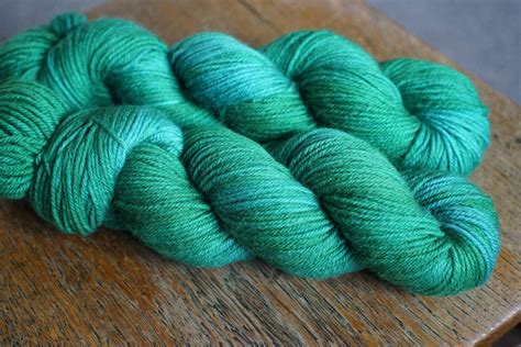 Malachite - Hand dyed yarn, Indie dyed yarn, DK yarn, Superwash wool, 100% wool, Worsted yarn ...
