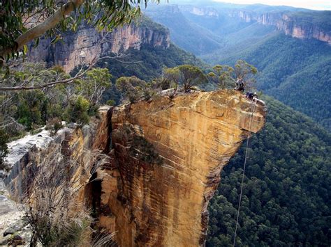 Hanging Rock, Blackheath, Australia | PinPoint