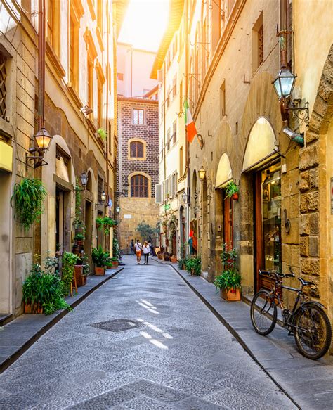 Narrow street in Florence, Tuscany. Italy - Eccles Global