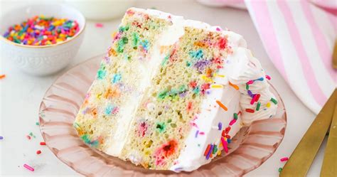 Funfetti Ice Cream Cake - Drink-Milk.com