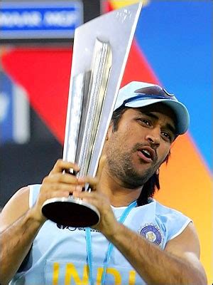 Cricket Dawn | MS Dhoni with Twenty20 World Cup 2007 Trophy