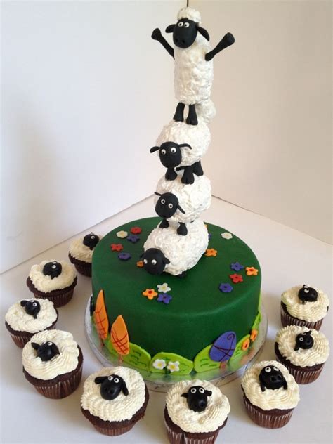 Beautiful Cakes, Amazing Cakes, Shaun The Sheep Cake, Farm Birthday Cakes, Boy Birthday, Bday ...