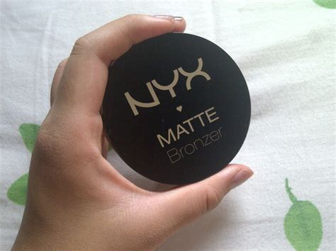 beauty aids!: NYX matte bronzer in deep ;>