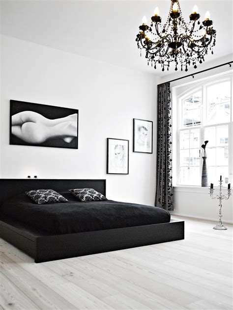 40 Beautiful Black & White Bedroom Designs