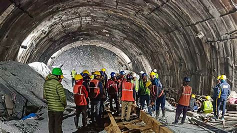 Uttarakhand tunnel collapse | Father trapped, son gets a word in: ‘He ...