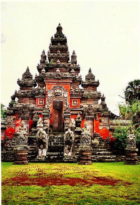 Entrances, Balinese Temple - 12/2001