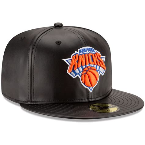 New Era New York Knicks Leather 59Fifty Fitted Hat