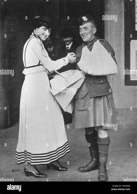 First world war flag day Black and White Stock Photos & Images - Alamy