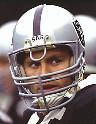 #75 Howie Long - Oakland Raiders