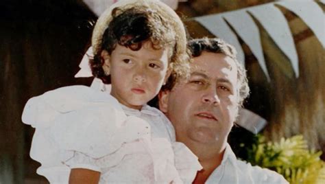 Viviendo en el anonimato, así está hoy Manuela, la hija de Pablo Escobar