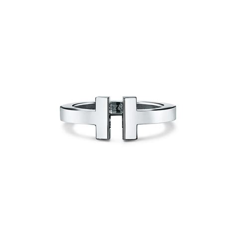 Tiffany T Square Ring in Sterling Silver | Tiffany & Co. Austria