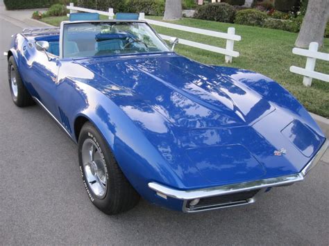 International Blue 1968 Corvette - Paint Cross Reference | Corvette, Corvette stingray ...