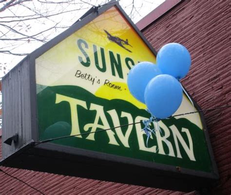 SUNSET TAVERN, Seattle - Ballard - Restaurant Reviews, Photos & Phone Number - Tripadvisor