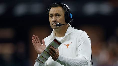 Steve Sarkisian, Texas close to finalizing extension as Alabama’s head ...