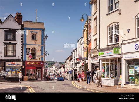 Monmouth town centre hi-res stock photography and images - Alamy