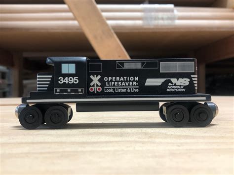 Norfolk Southern Operation Lifesaver GP-38 Diesel Engine Toy Train ...