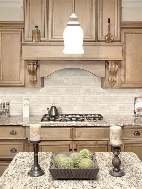 Ivory travertine backsplash tile ideas attractive natural appearance backsplash com – Artofit