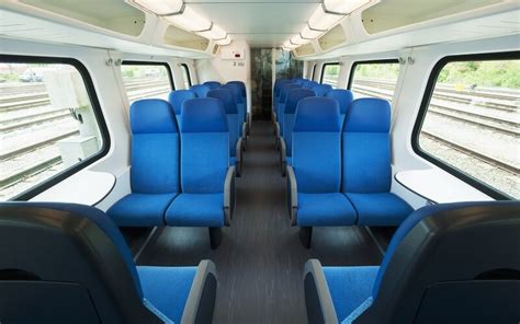 €5 Trains Amsterdam Centraal (Main station) to Schiphol (Airport) - Best Price & Timetable ...