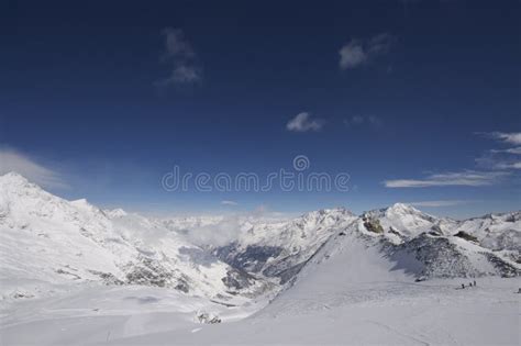 Snowy Mountain Landscape in Switzerland Stock Photo - Image of skiing, resort: 4751764