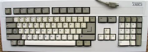 A4000 Keyboard - Commodore