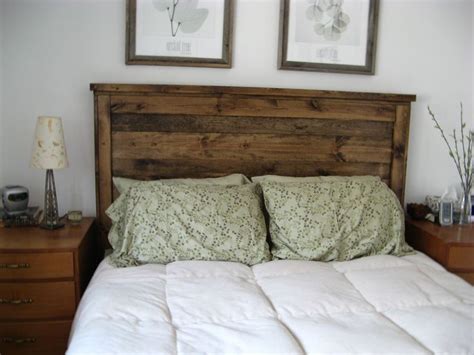 Next pallet project | Rustic headboard diy, Diy wood headboard ...