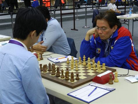 Pinoy chess icon, Eugene Torre in Dubai for exhibition games - The Filipino Times