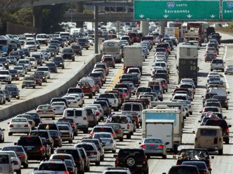 How to Outsmart LA Traffic Jams. Los Angeles is a city built around ...