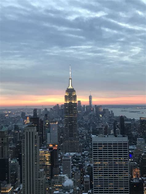 Sunset from the Top of the Rock NYC, Uneditwd : r/CityPorn