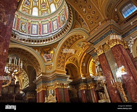 St. Stephen's Basilica. Budapest, Hungary. Interior Stock Photo - Alamy