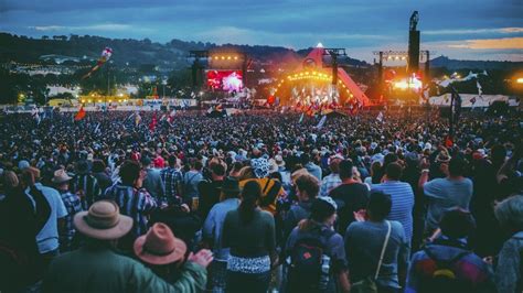 Glastonbury Festival's Pyramid Stage could become permanent - BBC News