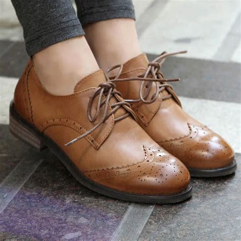 New 2015 Vintage Pu Leather Oxford Shoes For Women Fashion Carve Brogue Lace Up Women Oxfords ...