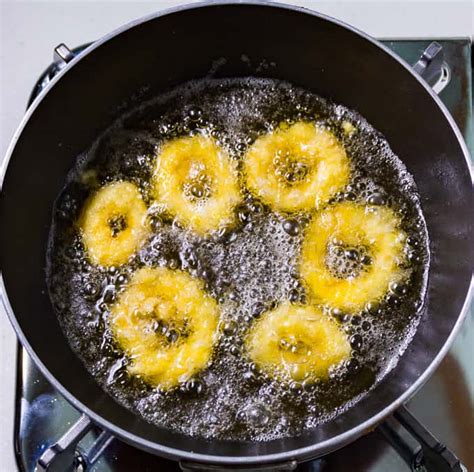 Filipino Calamares Recipe ( Fried Squid Rings)