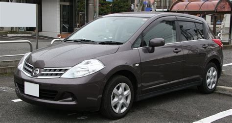 Nissan Tiida Reviews - Nissan Tiida Car Reviews