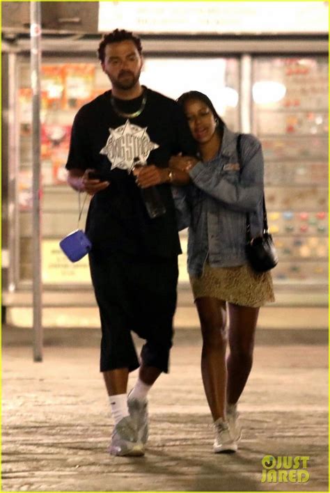 Jesse Williams & Girlfriend Taylour Paige Enjoy Romantic Stroll in ...