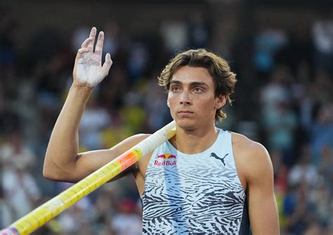 Mondo Duplantis sets sights on outdoor pole vault gold at World Championships | Inquirer Sports