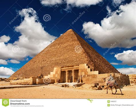 Egyptian pyramid. Ancient egyptian pyramid in Giza #Sponsored , #pyramid, #Egyptian, #Ancient, # ...
